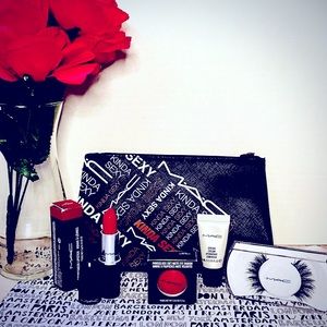 M.A.C-Lady in Red Bundle